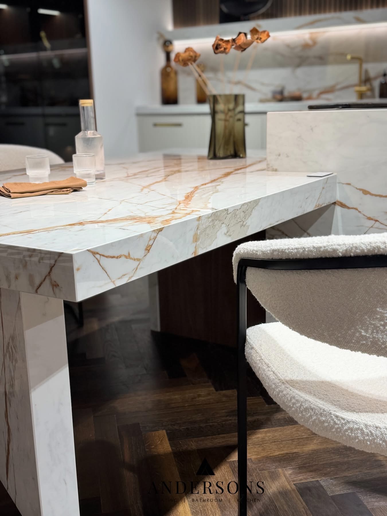 Showroom Island